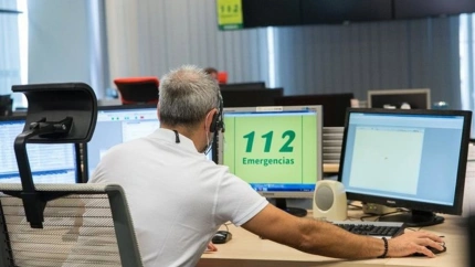 Imagen de recurso de un operario de sala del 112 Andalucía.JUNTA DE ANDALUCÍA