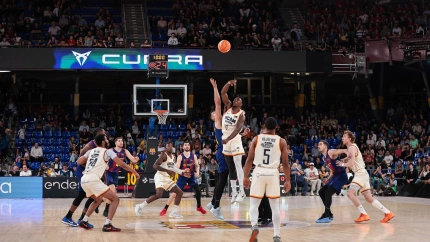 UCAM Murcia CB firma un comienzo histórico