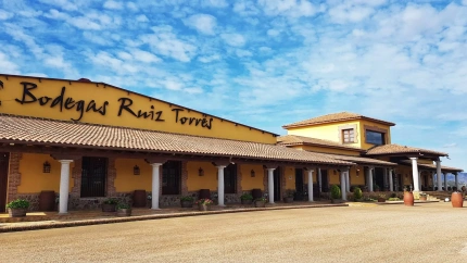 Ruiz Torres, la bodega de Cañamero, impulsa la exportación de Extremadura y desembarca en nuevos mercados