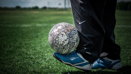 Detenido en Madrid un hombre por amenazar con un machete al entrenador de su hijo por no sacarle a jugar