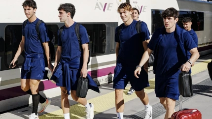 Jugadores del Granada en el viaje a Valladolid