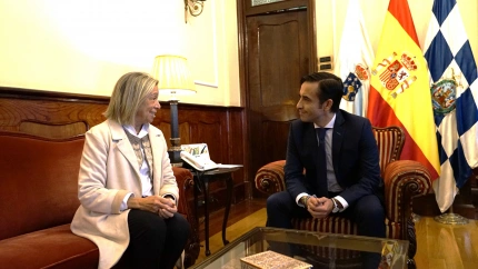 Araceli Torres con el alcalde de Ferrol en el despacho de Alcaldía