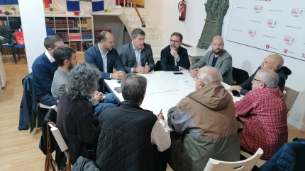 Gómez Besteiro con asociaciónes de memoria histórica