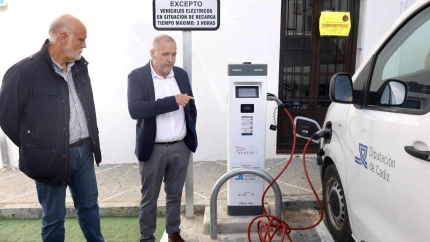 Javier Vidal junto al alcalde de Medina Sidonia, José Manuel Ruiz