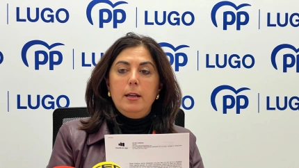 Elena Candia denunció en rueda de prensa lo que considera un supuesto caso de malversación
