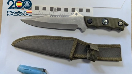 Machete militar que llevaba el detenido