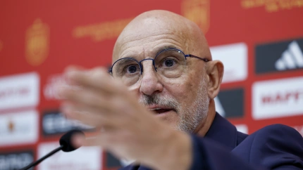 El seleccionador considera que Lamine Yamal está en perfectas condiciones y por eso lo ha citado.