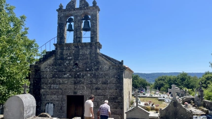 Igrexa de Temes en Carballedo