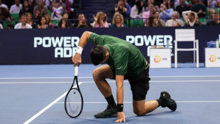 Novak Djokovic durante de la final del ATP 250 de Atenas