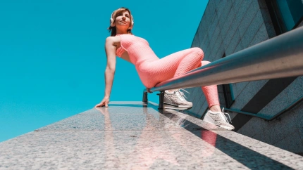 Una deportista realizando su actividad