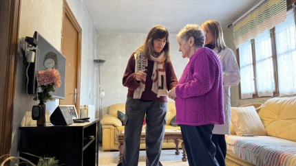 El servicio de ayuda a domicilio supera anualmente los 1.200 usuarios atendidos en la provincia y es uno de los muchos programas que desarrolla el área de Servicios Sociales