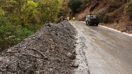 Un nuevo derrumbe vuelve a aislar Peñalba (León) y reaviva la exigencia de un viaducto
