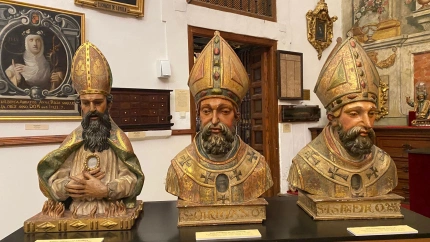 Exposición 'Reliquias y Relicarios' en la iglesia de San Miguel y San Julián, en Valladolid