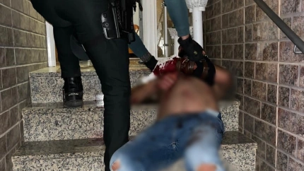 La Guardia Civil auxilia a un hombre en su casa de El Ejido