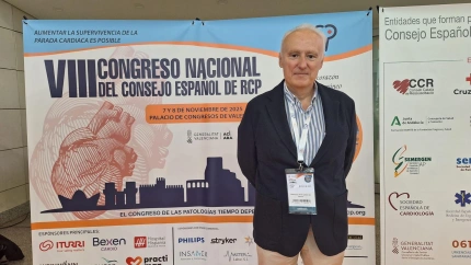 El Dr. Del Águila, director médico de HLA Mediterráneo, representó al centro en el congreso nacional