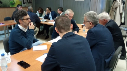 La reunión tuvo lugar en las instalaciones de COFER en Punta Arnela