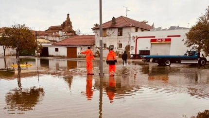 Bomberos en Huelva