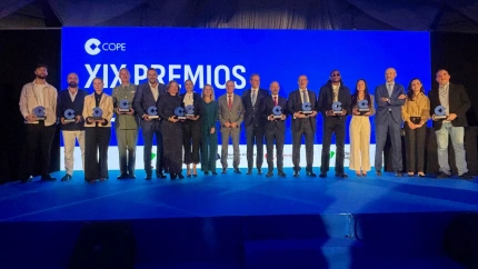 Foto de familia de los XIX Premios COPE Málaga 2025.