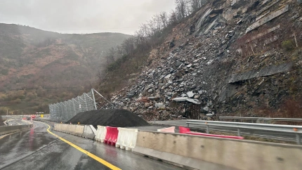 El tramo de la AP-66 afectado por el argayo