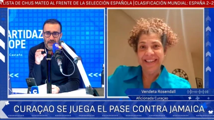 Juanma Castaño charla con Vendeta Rosendall, aficionada de Curaçao y oyente de El Partidazo de COPE
