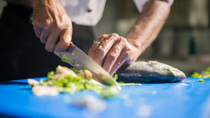 El truco desconocido para hacer desaparecer el olor a pescado de la cocina