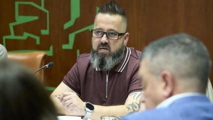 VITORIA, 22/10/2025.- Joseba Novoa, marido de Amaya Zabarte, herida de gravedad en el transcurso de una carga de la Ertzaintza antes del partido Real Sociedad-PSG en marzo de 2024. EFE / L. Rico