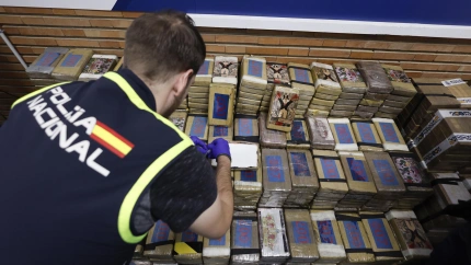 La Policía Nacional española, junto con la Administración de Control de Drogas de Estados Unidos (DEA) y autoridades policiales de Países Bajos, desmanteló la "oficina" del Cártel de Jalisco Nueva Generación (CJNG) en España