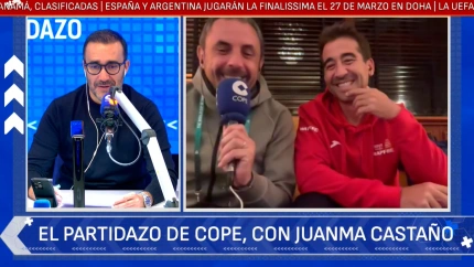 Juanma Castaño y Ángel García entrevistan a Marc López, en Bolonia