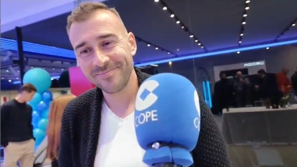 Yago iglesias dispuesto a subirse a un Omoda o aun Jaecoo