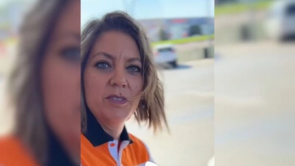 Nuria, gasolinera de @grupogarciacamacho