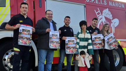 Presentación del calendario solidario en Narón