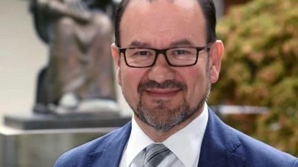 Antonio López es el rector de la USC