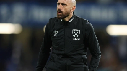 Bruno Saltor durante su etapa en el West Ham.