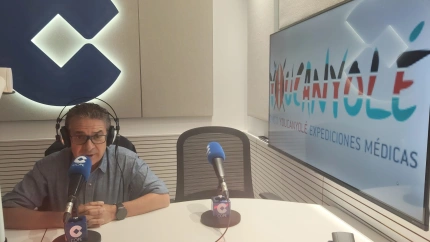 Miguel Medina ha visitado los estudios de COPE Castellón