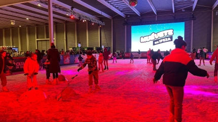 Pista de hielo en IFEZA en Zamora