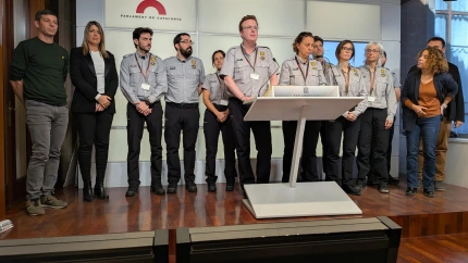 Miembros de la dirección general de Protecció Civil en una rueda de prensa en el Parlament