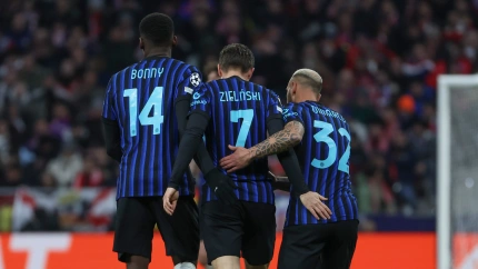 Zielinski celebra el gol del Inter en el Metropolitano