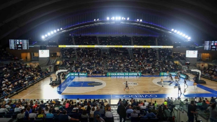 El Palacio de los Deportes, durante un partido del Oviedo Baloncesto