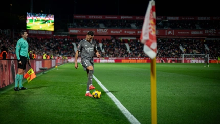 December 7, 2024, Girona, Milan, Spain: Lucas Vazquez (Real Madrid CF) controls the ball during a La Liga EA Sports match between Girona FC and Real Madrid at Estadi Municipal de Montilivi in Girona, Girona, Spain, on December 07 2024. Photo by Felipe Mondino (Credit Image: © Felipe Mondino/LiveMedia/IPA via ZUMA Press)