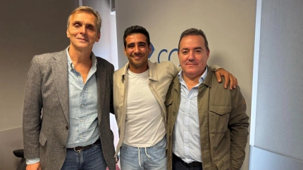 Sergio Vela, alcalde de El Pedroso, y Emiliano Caro, COPE Sierra Norte