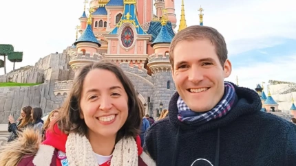 Jon Valera y Elena Pérez, en Disneyland