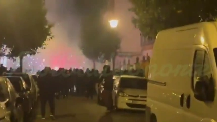 Pelea entre Biris y Supporters en el barrio de Nervión.