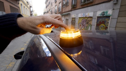 Baliza V16 de emergencia para vehículos