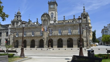 El reloj de la torre del Ayuntamiento fue inaugurado en 1874