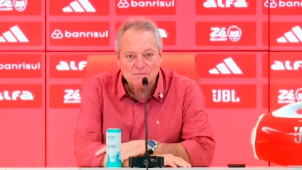 Abel Braga, durante su presentación como entrenador del Porto del Internacional de Porto Alegre