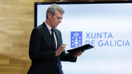 El presidente de la Xunta este lunes antes de comparecer ante los medios