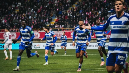 Los jugadores del Granada obtuvieron la victoria en el Reino de Léon