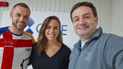 Elia Roda, la campeona de triatlón que rompe barreras como psicóloga y madre