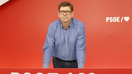 ¿Qué le parece que el PSOE presuma de feminismo e ignore las denuncias de acoso a sus trabajadoras?