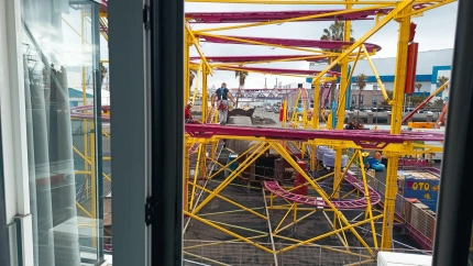 Vecinos de la calle Eduardo Benot, se quejan de la cercanía de la Feria de Navidad del Ayuntamiento de Las Palmas de Gran Canaria